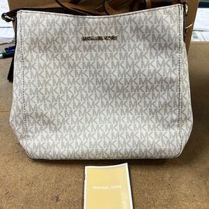 Michael Kors cross body